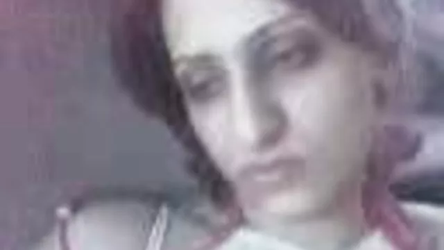 سبزه داغ کاترینا جید می دانلود کلیپ سکسی کیر کلفت گذارد بر روی کاپوت یک ماشین