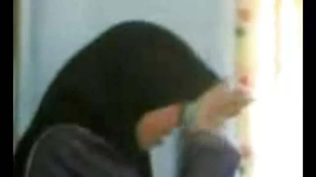 عاشقانه زن و شوهر می شود یک سایبان کیر سکسی خارج