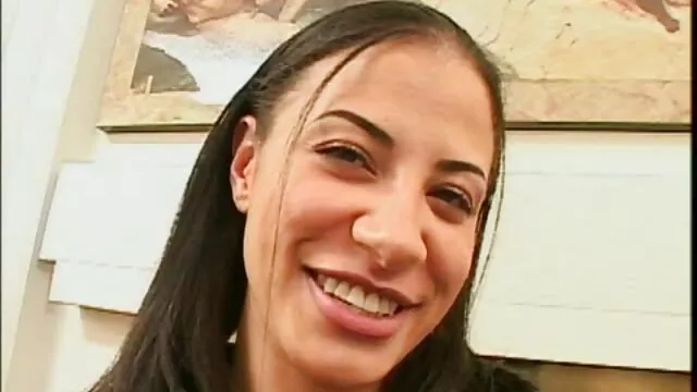 زن هرزه كير تو كون لزبین