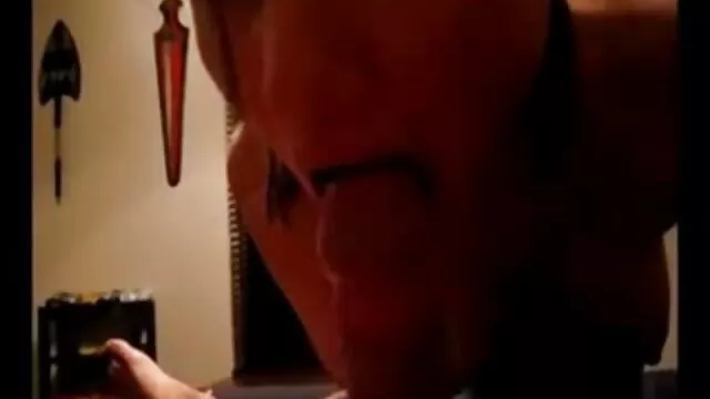 کودی كير و كوس گمبل قرار دادن پلاگین با dildo