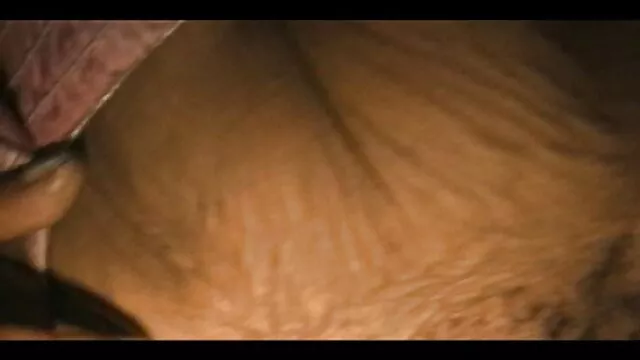 آسیایی را دوست كير تو كس دارد به مکیدن دوست دختر او را