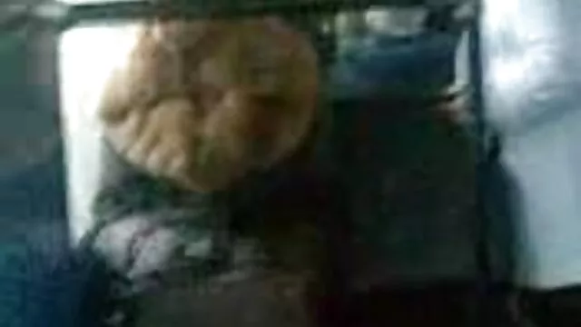 مرد سیاه و سفید می پیوندد لزبین حمام کردن در حمام کلیپ کیر تو کس